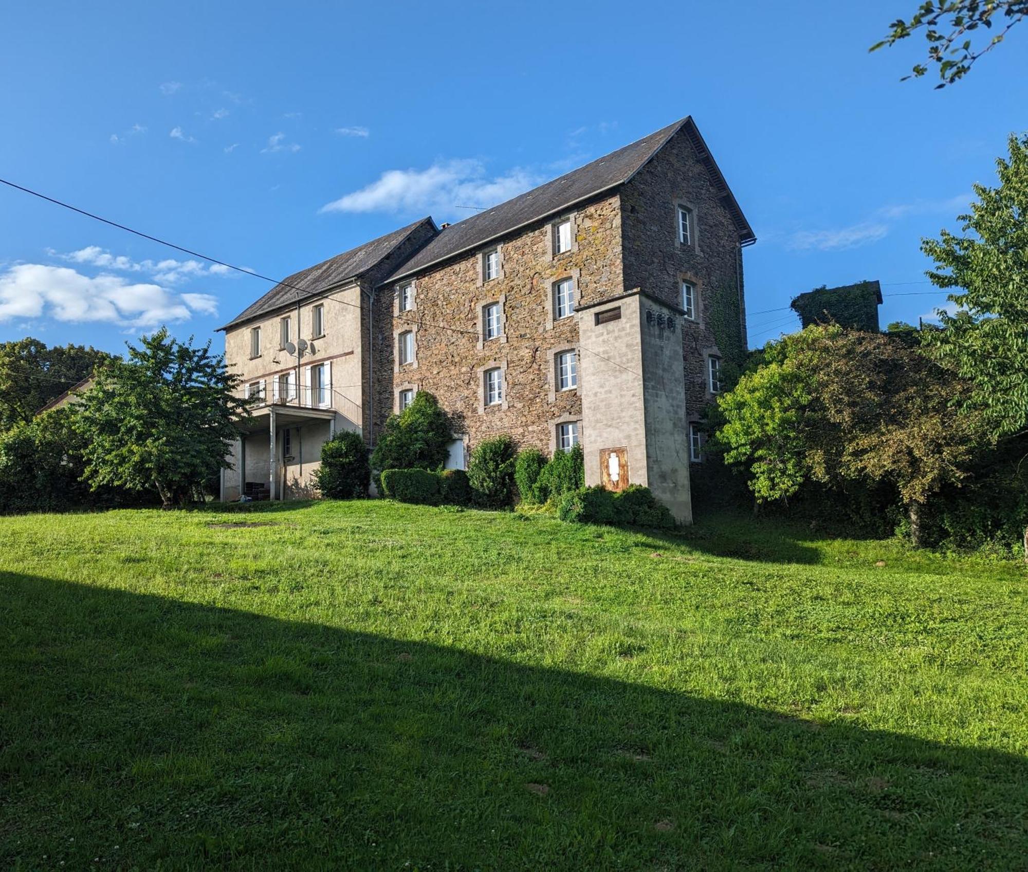 Studio Silhem Saint-Germain-les-Belles Ngoại thất bức ảnh